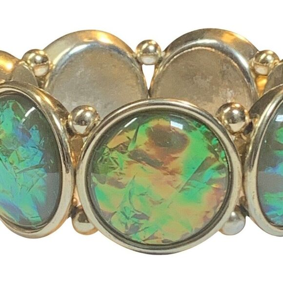 Vintage Oversized Green Foil Glass Beaded Circle Gold Tone Stretch Bracelet - Picture 5 of 6